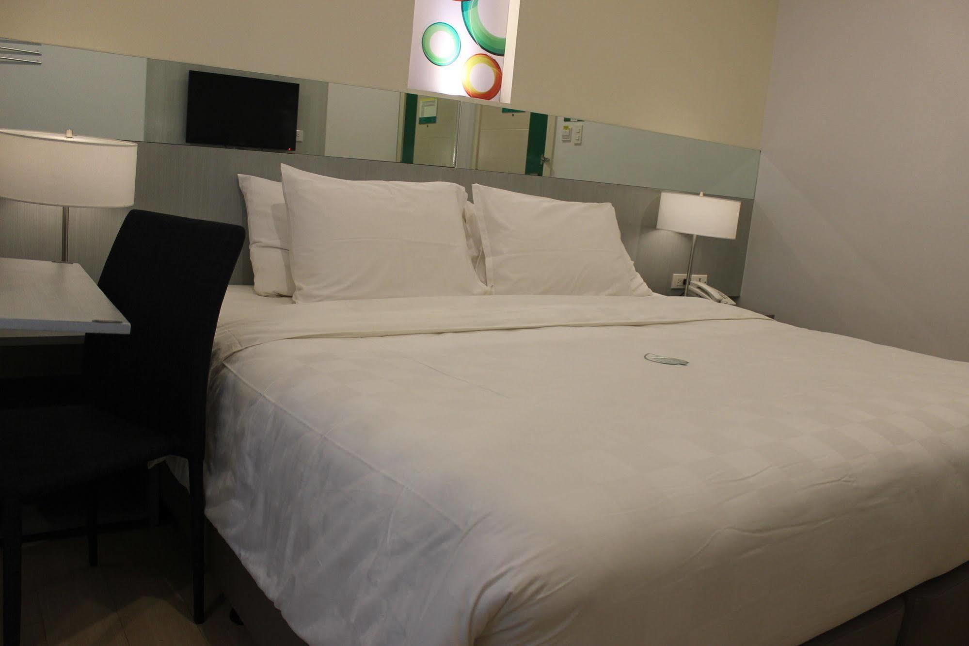 Go Hotels Butuan Butuan City Dış mekan fotoğraf